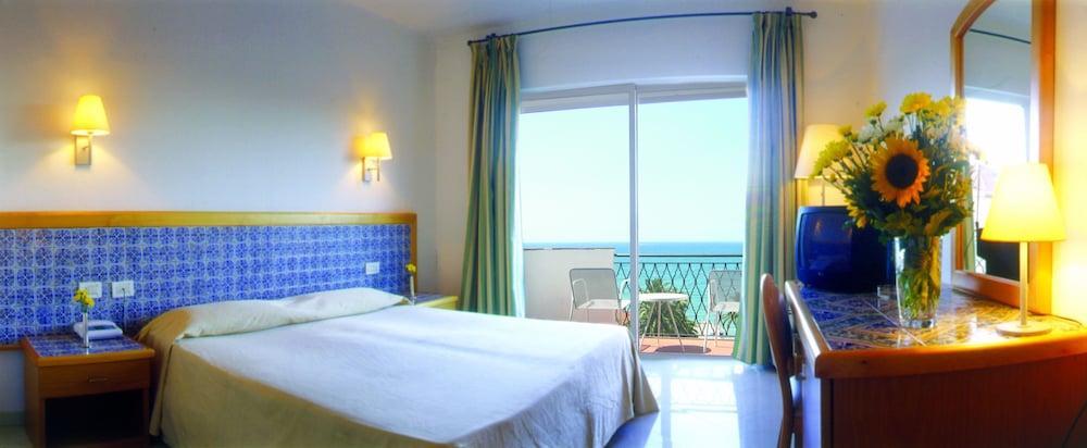 Hotel Moresco Diano Marina Luaran gambar